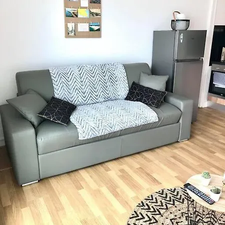 Apartment Les Pieds Dans L'eau Le Pouliguen